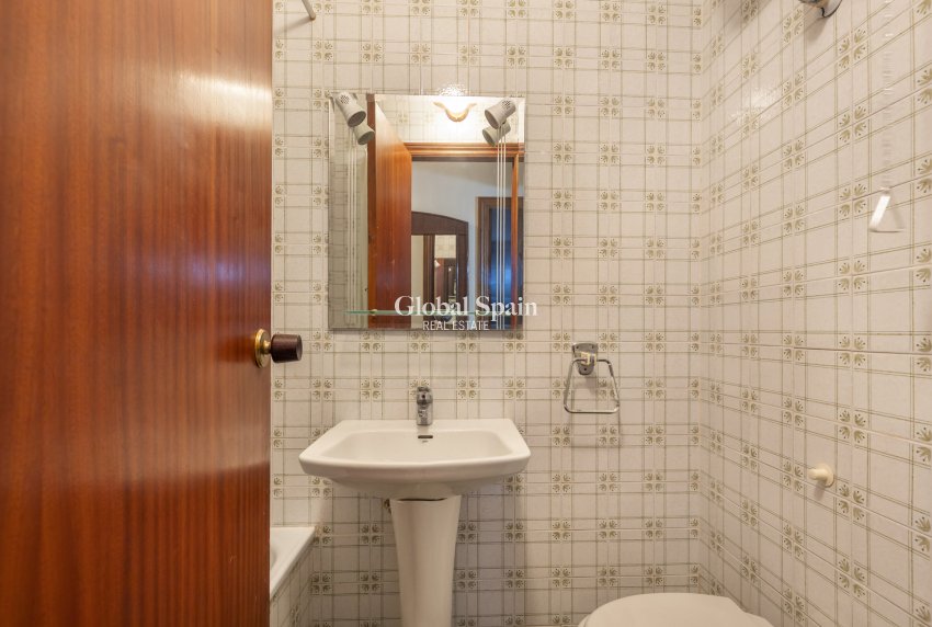 Wiederverkauf - WOHNUNG -
TORREVIEJA - Costa Blanca