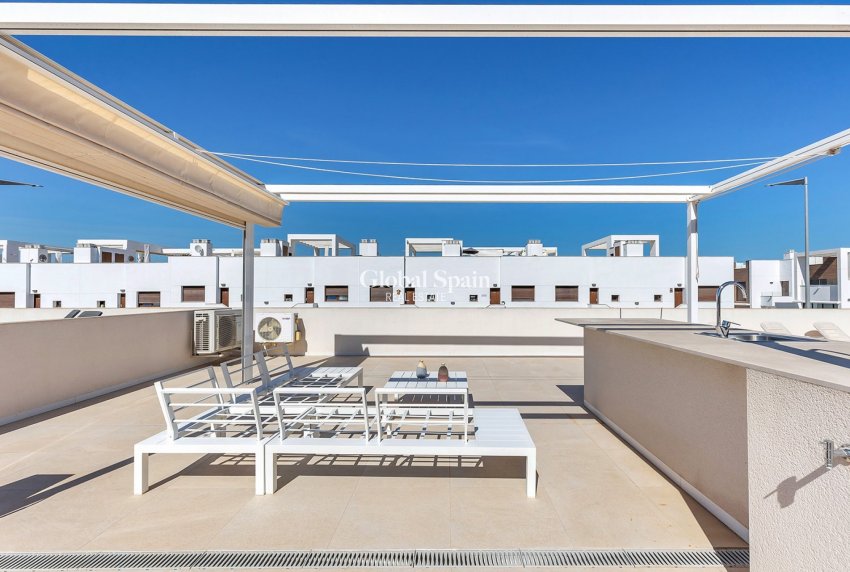 Wiederverkauf - WOHNUNG -
TORREVIEJA - Costa Blanca