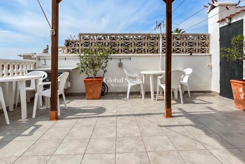 Wiederverkauf - WOHNUNG -
TORREVIEJA - Costa Blanca