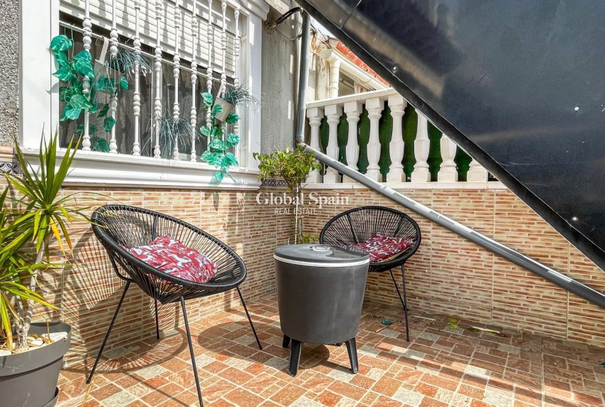 Wiederverkauf - WOHNUNG -
TORREVIEJA - Costa Blanca