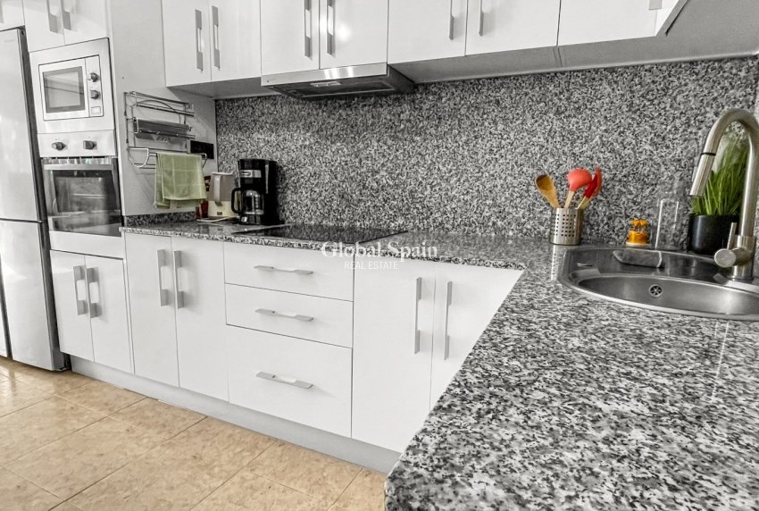Wiederverkauf - WOHNUNG -
TORREVIEJA - Costa Blanca