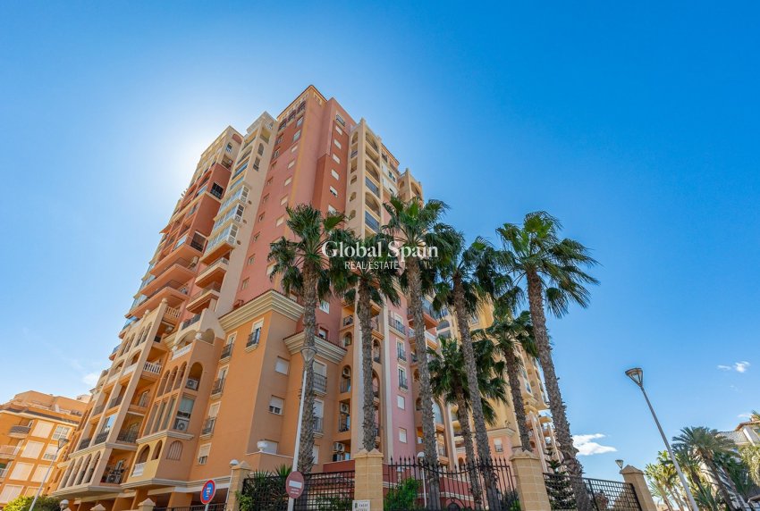 Wiederverkauf - WOHNUNG -
TORREVIEJA - Costa Blanca