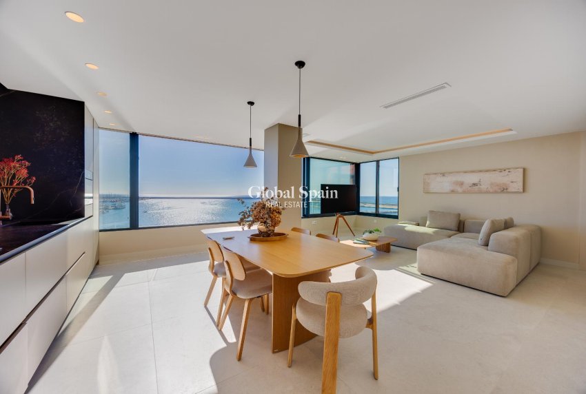 Wiederverkauf - WOHNUNG -
TORREVIEJA - Costa Blanca
