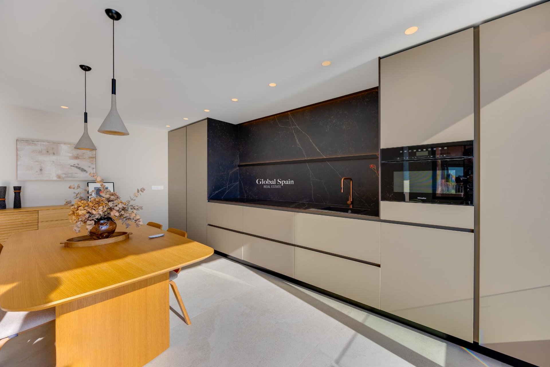 Wiederverkauf - WOHNUNG -
TORREVIEJA - Costa Blanca