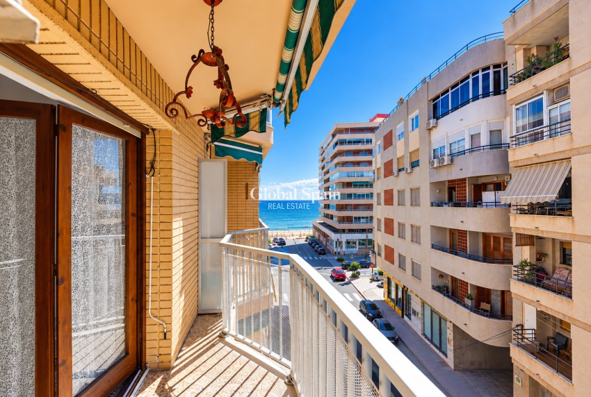 Wiederverkauf - WOHNUNG -
TORREVIEJA - Costa Blanca