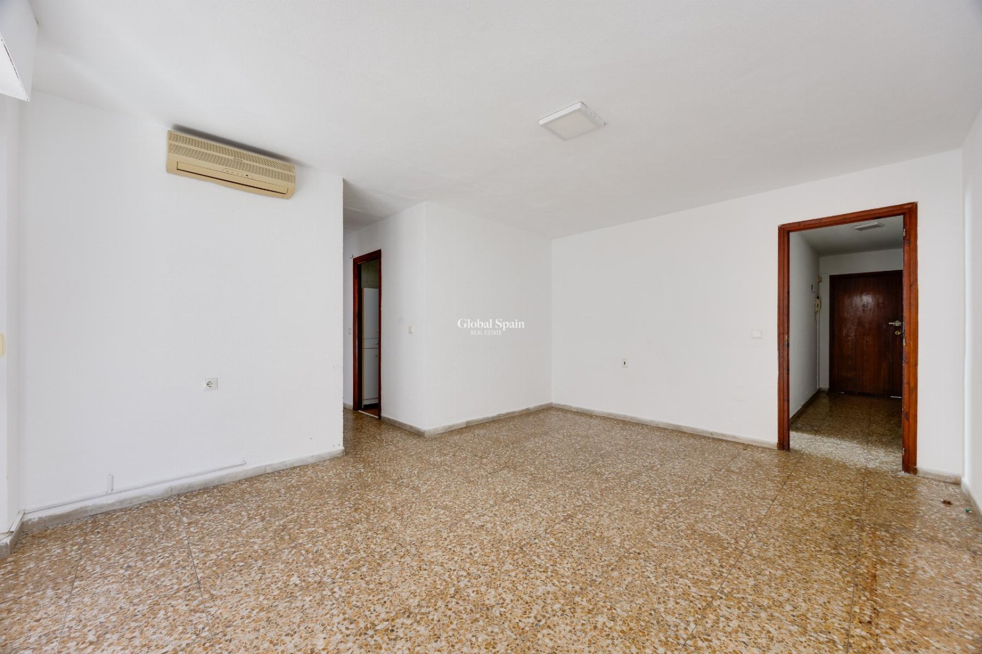 Wiederverkauf - WOHNUNG -
TORREVIEJA - Costa Blanca
