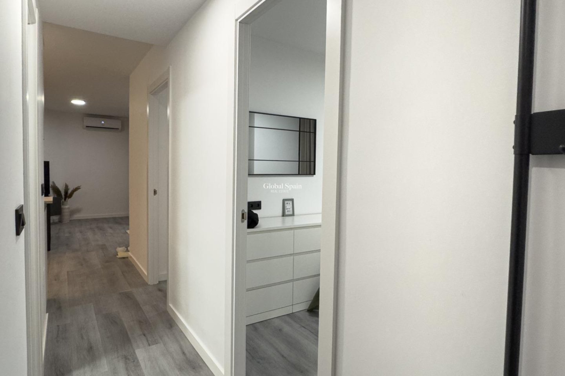 Wiederverkauf - WOHNUNG -
TORREVIEJA - Curva Del Palangre