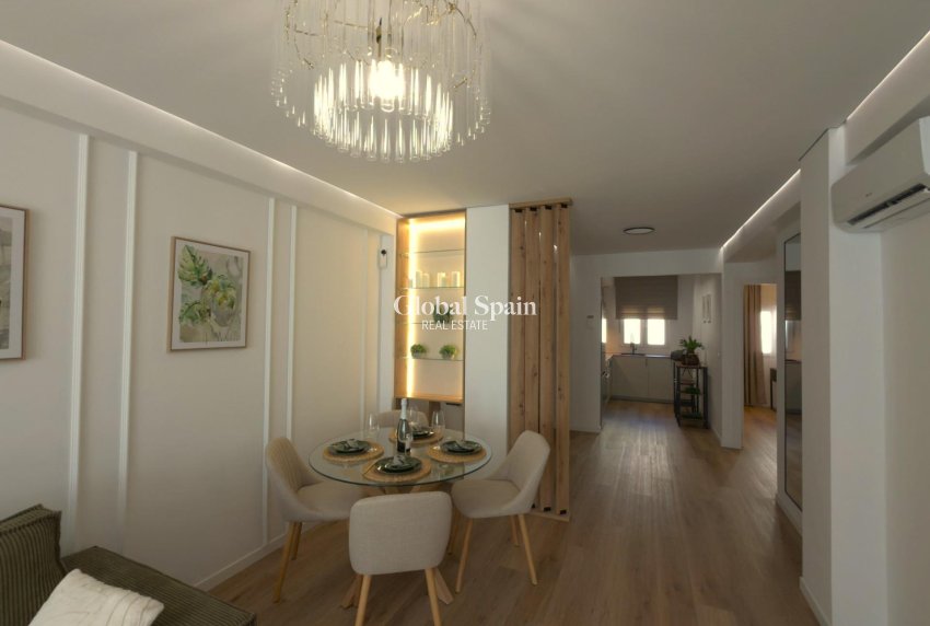 Wiederverkauf - WOHNUNG -
TORREVIEJA - Curva Del Palangre