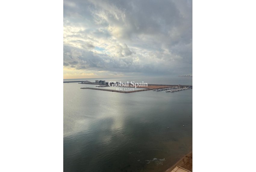 Wiederverkauf - WOHNUNG -
TORREVIEJA - El Acequión - Los Náufragos