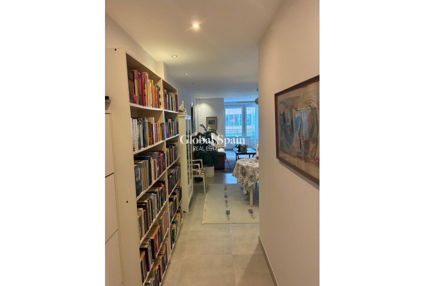 Wiederverkauf - WOHNUNG -
TORREVIEJA - El Acequión - Los Náufragos