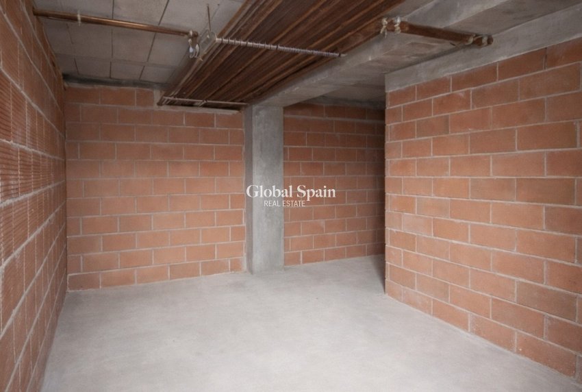 Wiederverkauf - WOHNUNG -
TORREVIEJA - El Acequión - Los Náufragos