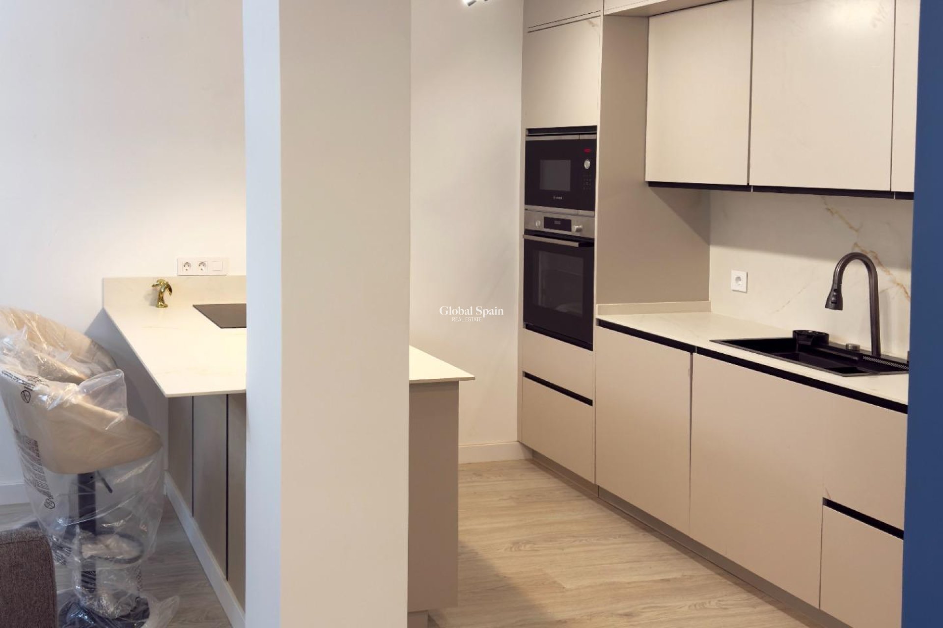 Wiederverkauf - WOHNUNG -
TORREVIEJA - El Acequión - Los Náufragos