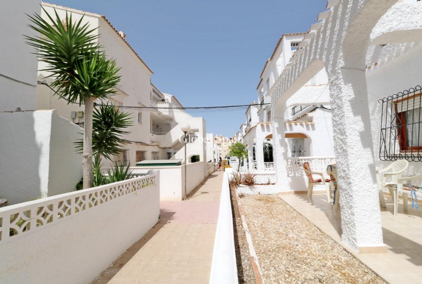 Wiederverkauf - WOHNUNG -
TORREVIEJA - El Acequión - Los Náufragos