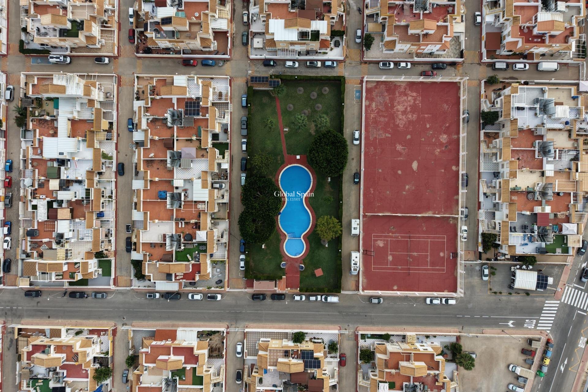 Wiederverkauf - WOHNUNG -
TORREVIEJA - El limonar