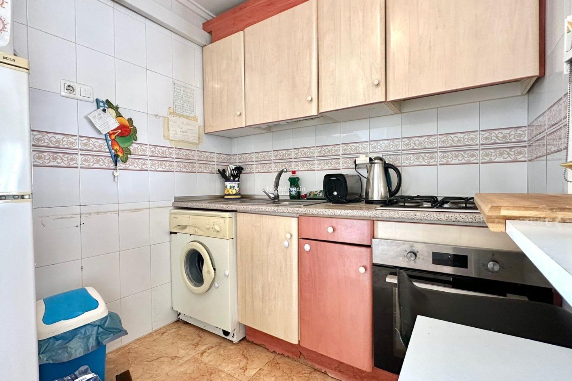 Wiederverkauf - WOHNUNG -
TORREVIEJA - El limonar
