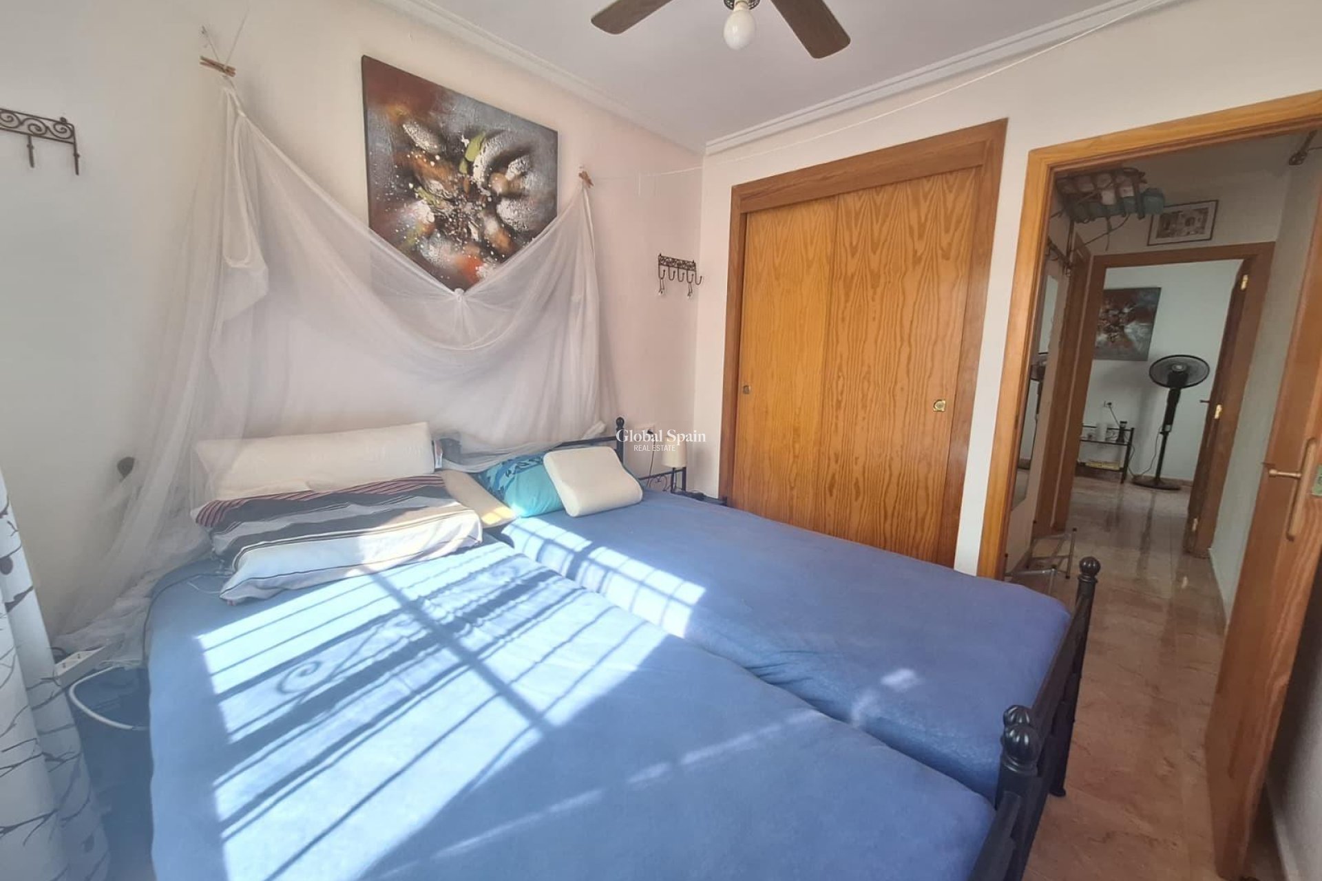 Wiederverkauf - WOHNUNG -
TORREVIEJA - El limonar