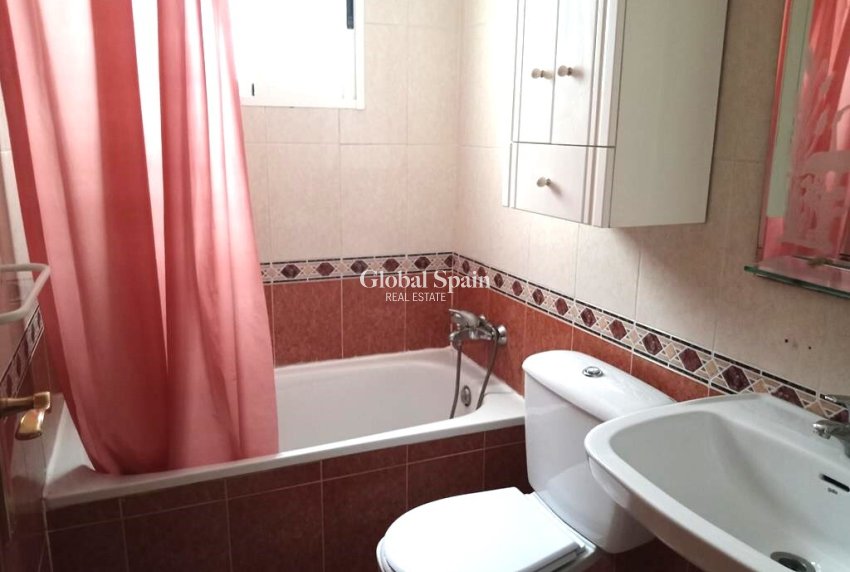 Wiederverkauf - WOHNUNG -
TORREVIEJA - El molino