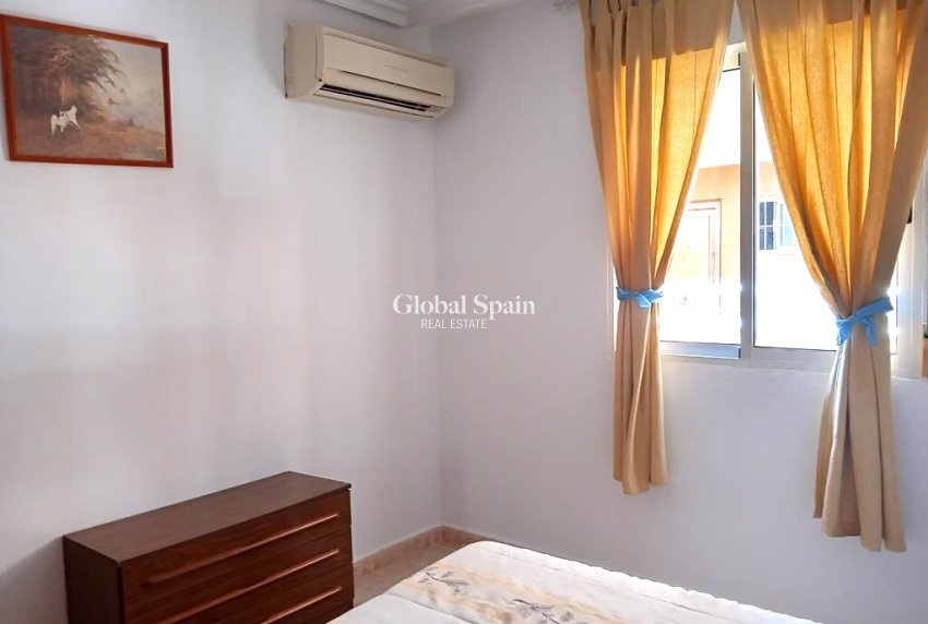 Wiederverkauf - WOHNUNG -
TORREVIEJA - El molino