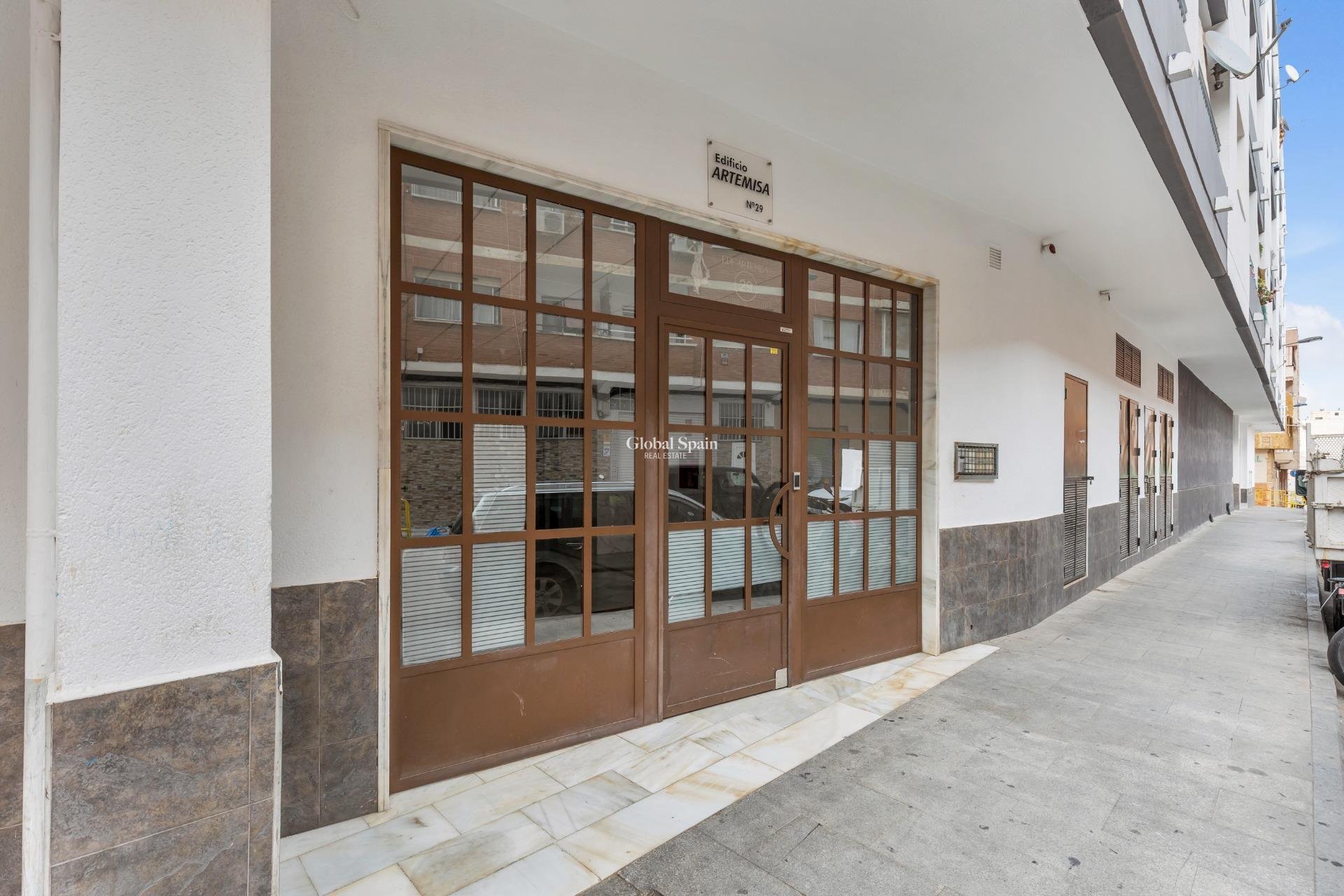 Wiederverkauf - WOHNUNG -
TORREVIEJA - El Molino