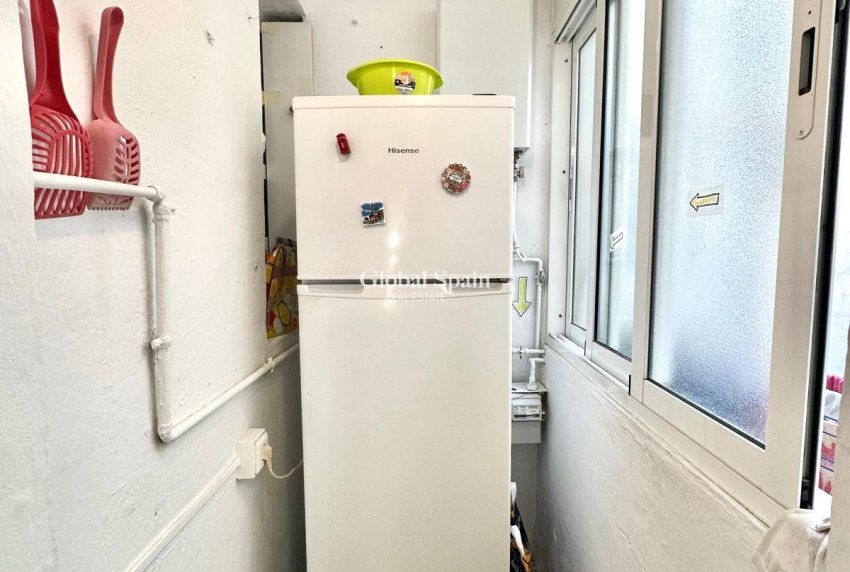 Wiederverkauf - WOHNUNG -
TORREVIEJA - Estacion de autobuses