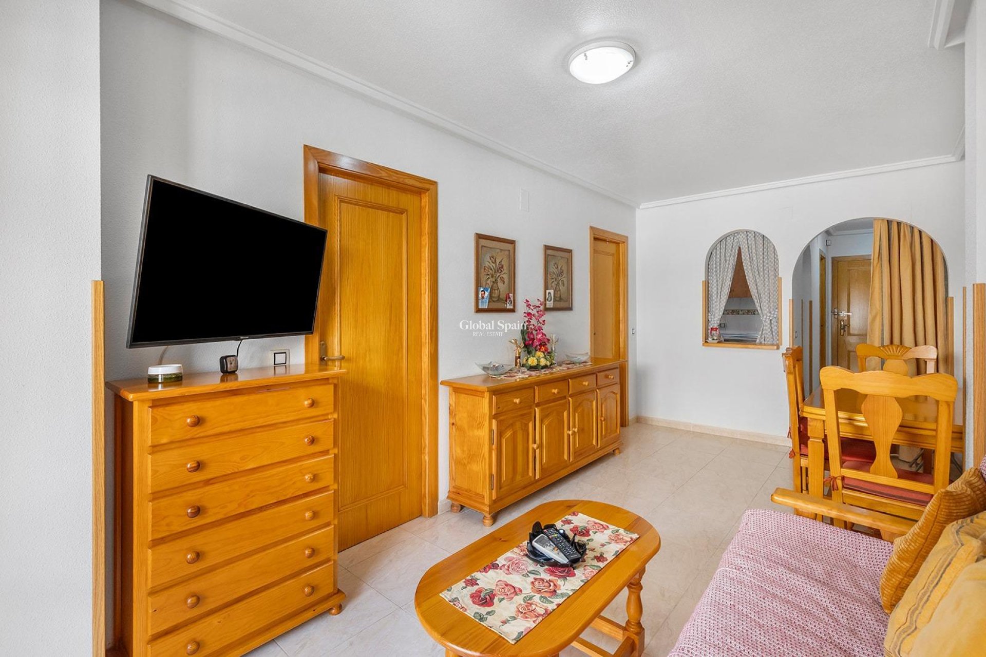 Wiederverkauf - WOHNUNG -
TORREVIEJA - Estacion de autobuses