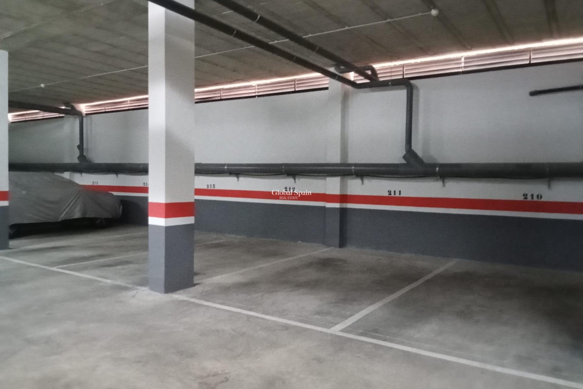 Wiederverkauf - WOHNUNG -
TORREVIEJA - Estacion de autobuses