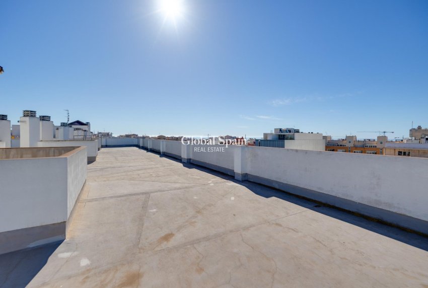 Wiederverkauf - WOHNUNG -
TORREVIEJA - Estacion de autobuses