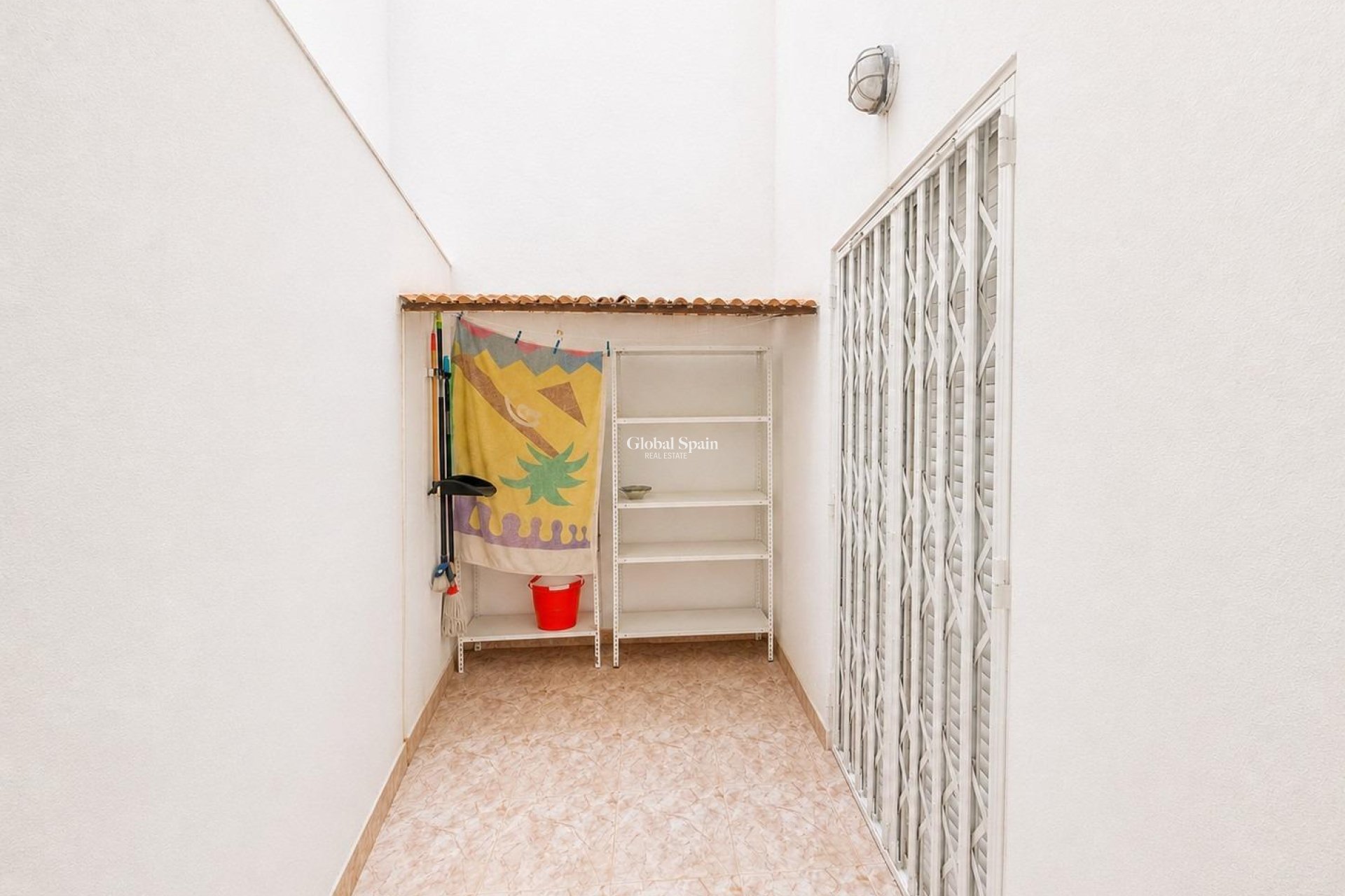 Wiederverkauf - WOHNUNG -
TORREVIEJA - Estacion de autobuses