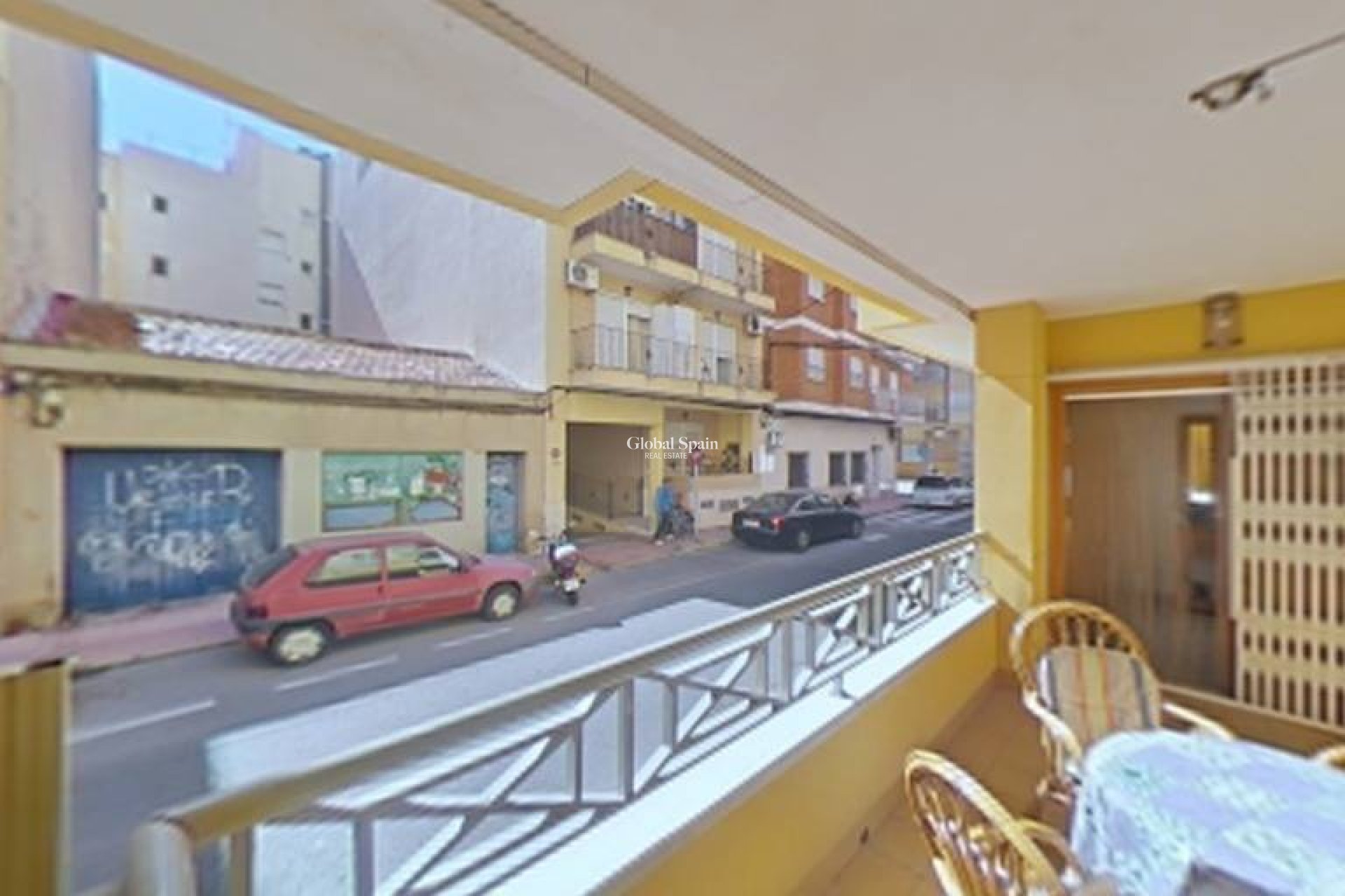 Wiederverkauf - WOHNUNG -
TORREVIEJA - Estacion de autobuses