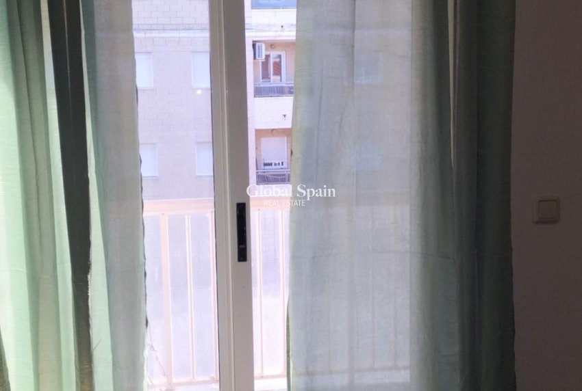 Wiederverkauf - WOHNUNG -
TORREVIEJA - Gaspar Perrelló