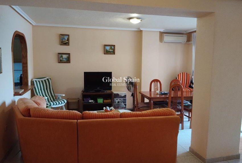 Wiederverkauf - WOHNUNG -
TORREVIEJA - HABANERAS PLAZA SANTA MARIA