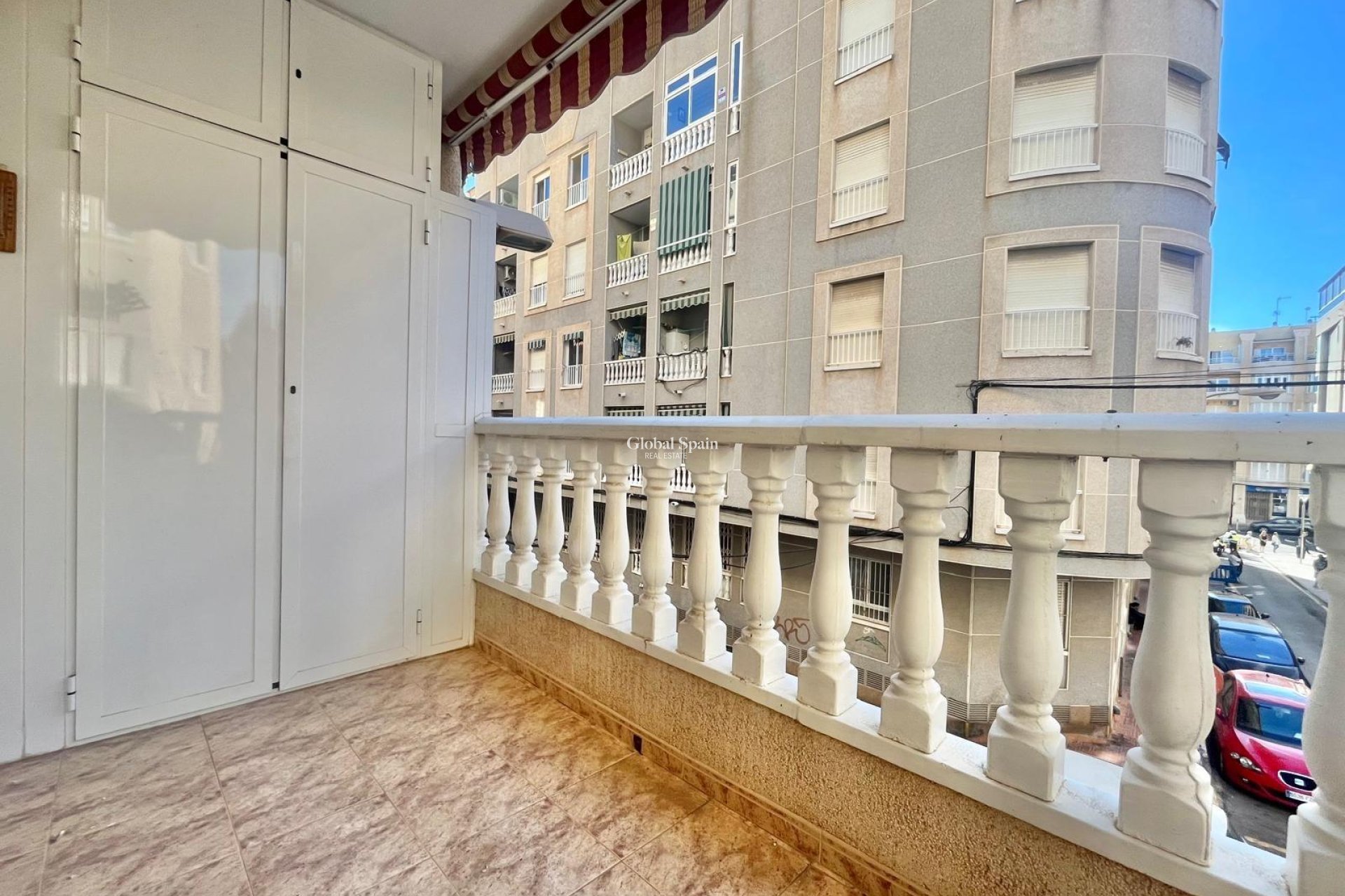 Wiederverkauf - WOHNUNG -
TORREVIEJA - Habaneras