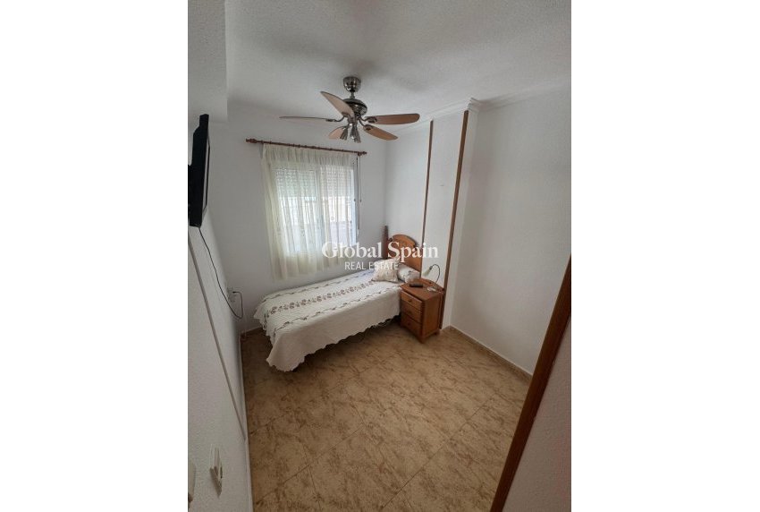 Wiederverkauf - WOHNUNG -
TORREVIEJA - Habaneras