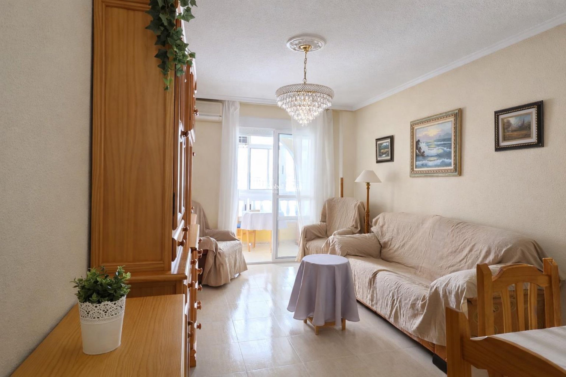 Wiederverkauf - WOHNUNG -
TORREVIEJA - Habaneras