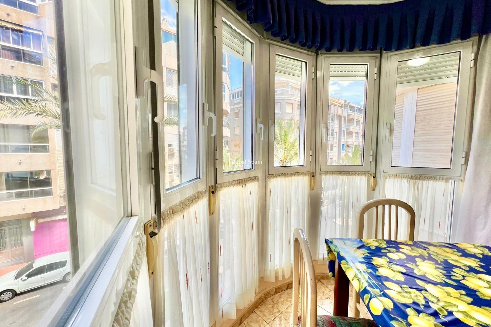 Wiederverkauf - WOHNUNG -
TORREVIEJA - Habaneras