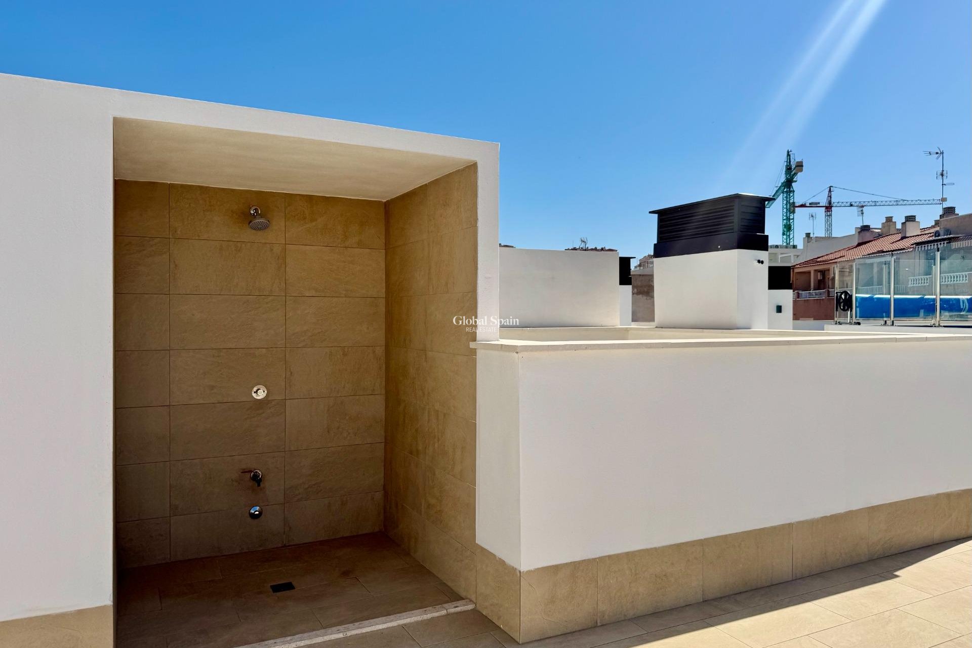 Wiederverkauf - WOHNUNG -
TORREVIEJA - Habaneras
