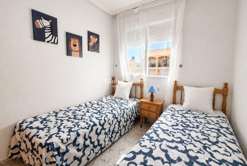 Wiederverkauf - WOHNUNG -
TORREVIEJA - Habaneras