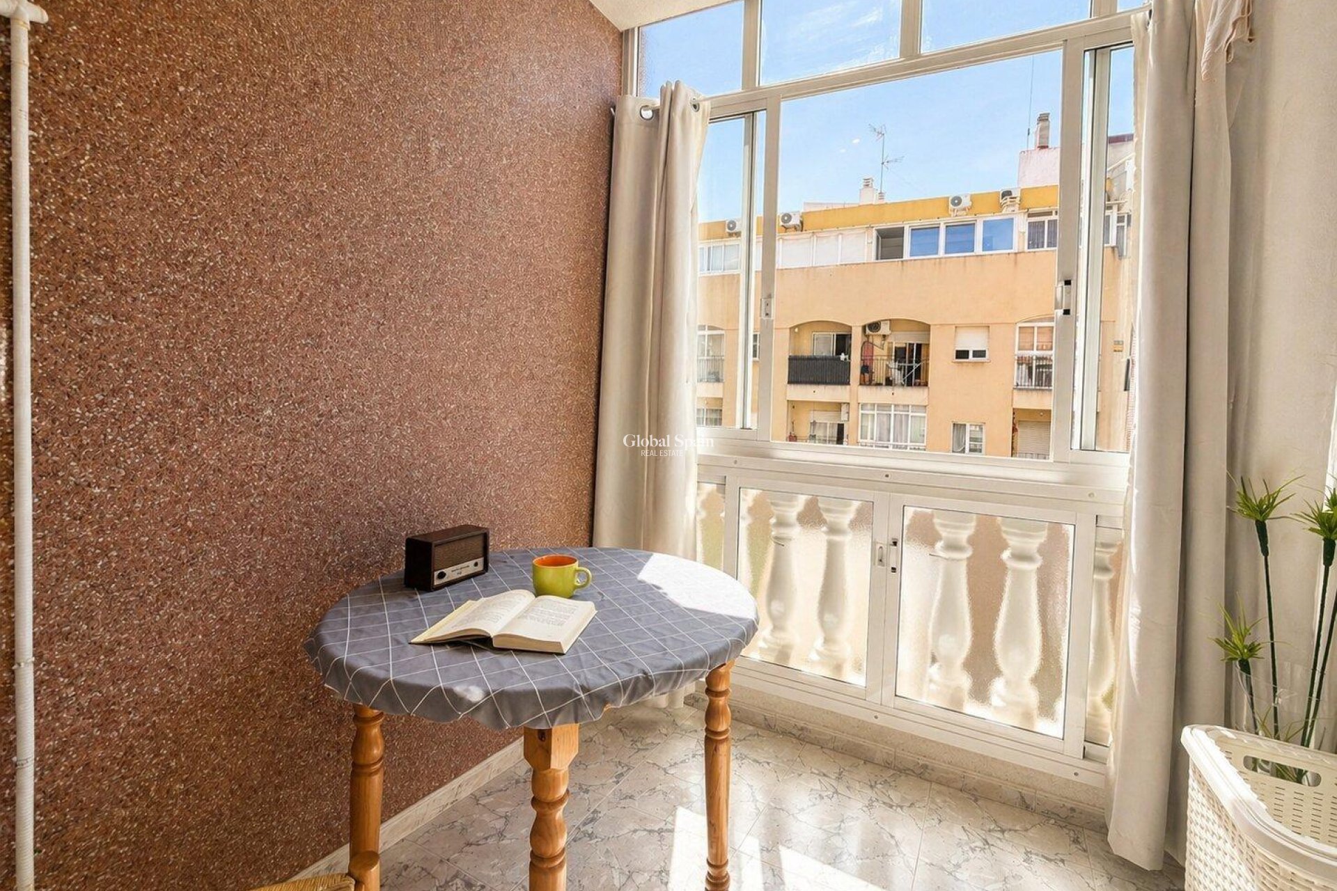 Wiederverkauf - WOHNUNG -
TORREVIEJA - Habaneras