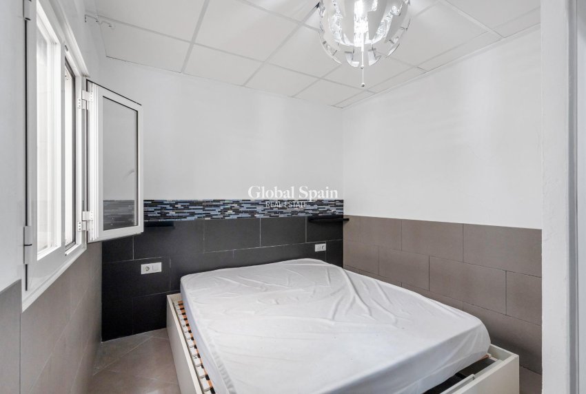 Wiederverkauf - Wohnung -
TORREVIEJA - La Mata pueblo