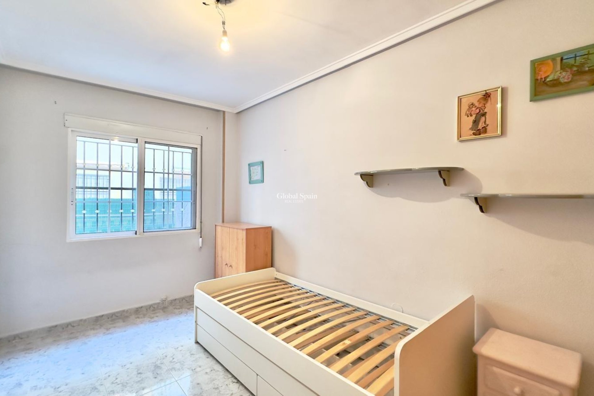 Wiederverkauf - WOHNUNG -
TORREVIEJA - La Mata pueblo