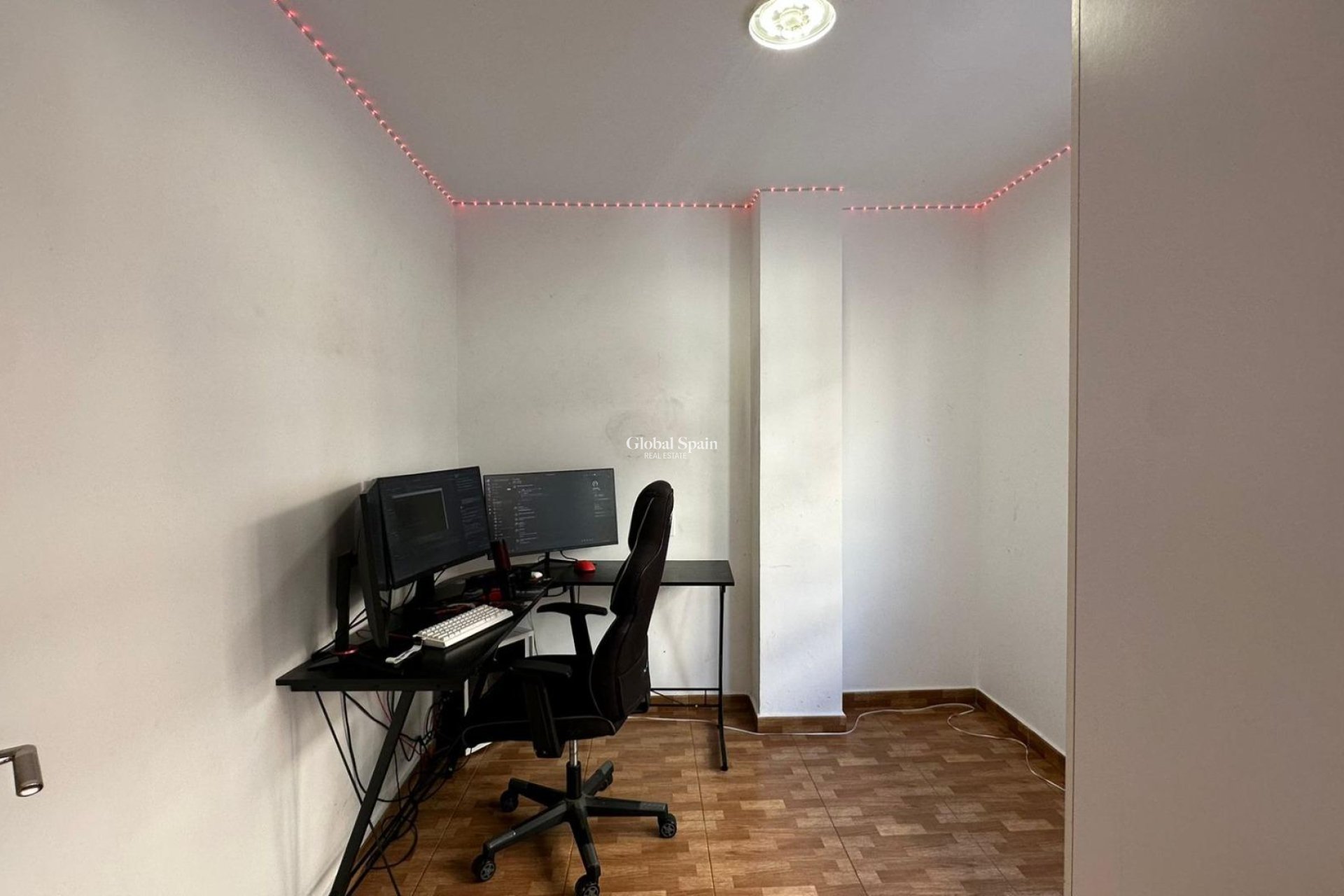 Wiederverkauf - WOHNUNG -
TORREVIEJA - La Mata pueblo