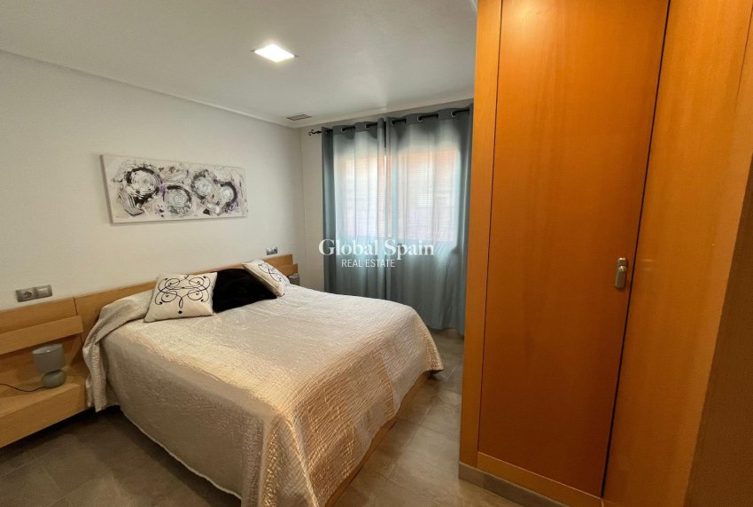 Wiederverkauf - WOHNUNG -
TORREVIEJA - La Mata pueblo