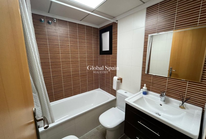 Wiederverkauf - WOHNUNG -
TORREVIEJA - La Mata pueblo