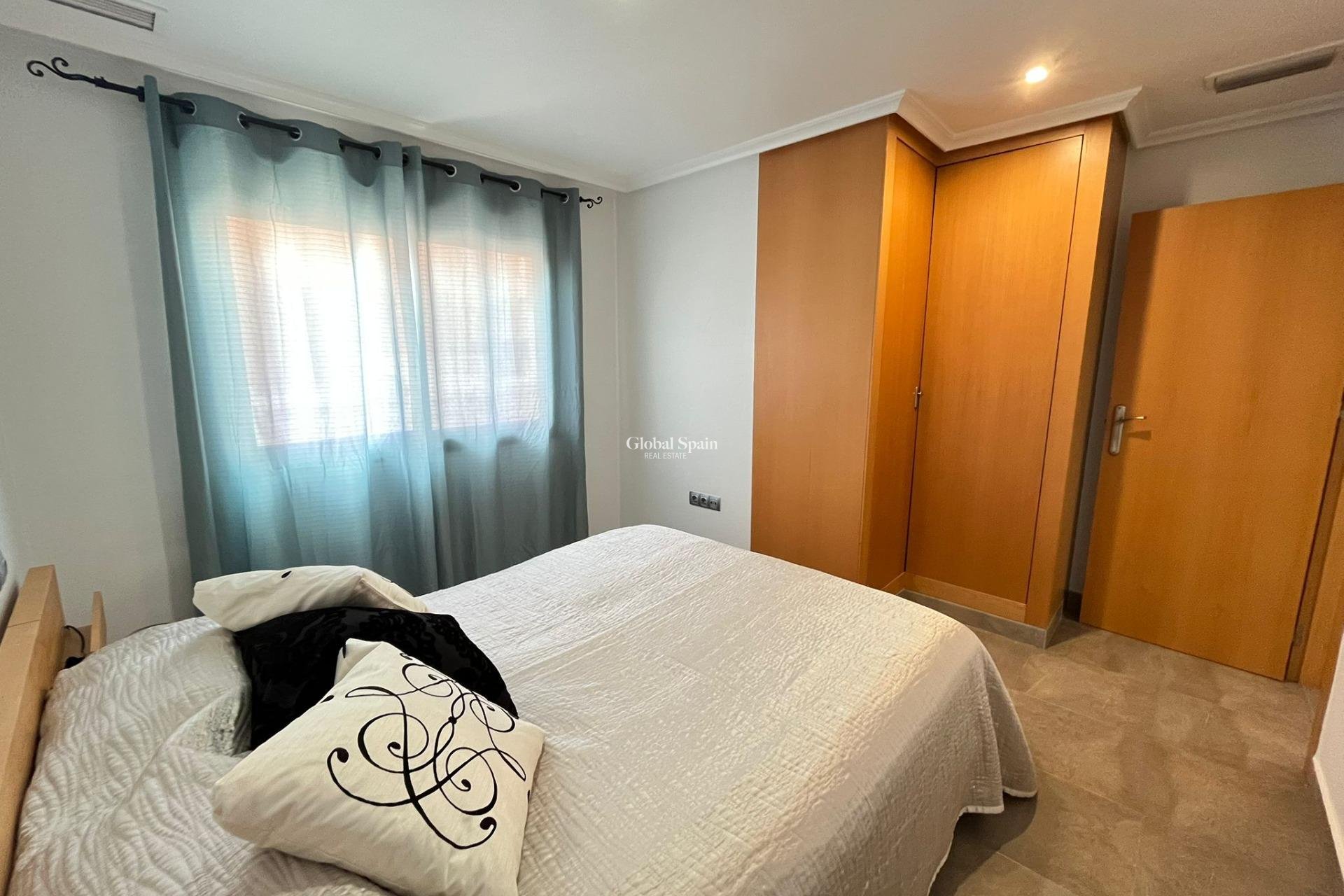 Wiederverkauf - WOHNUNG -
TORREVIEJA - La Mata pueblo
