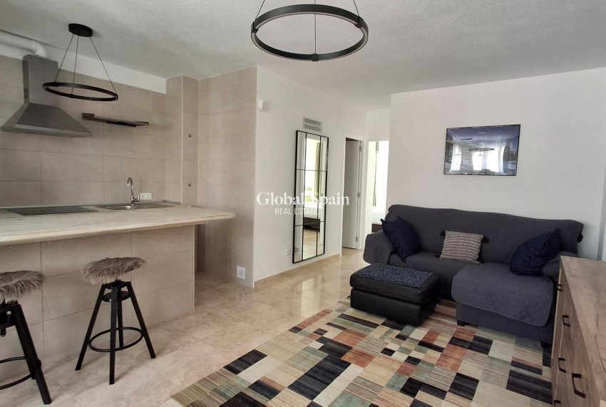 Wiederverkauf - WOHNUNG -
TORREVIEJA - La Mata pueblo