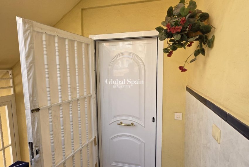 Wiederverkauf - WOHNUNG -
TORREVIEJA - La Mata pueblo