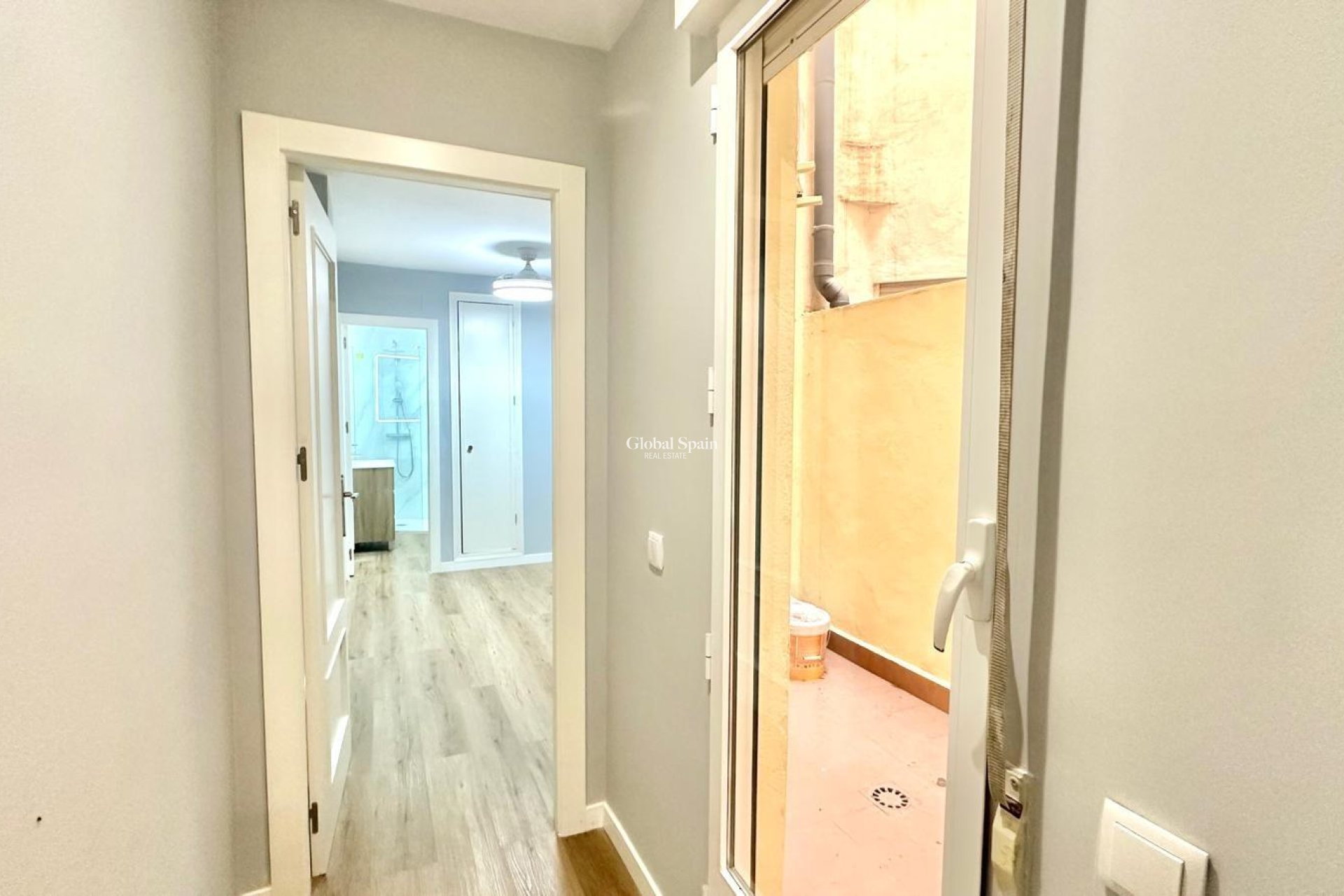 Wiederverkauf - WOHNUNG -
TORREVIEJA - La Mata pueblo