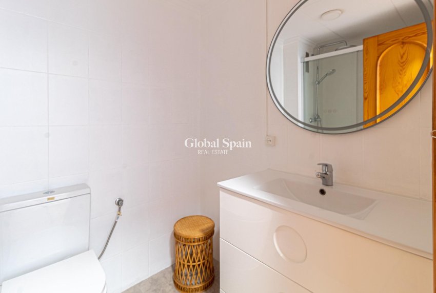 Wiederverkauf - WOHNUNG -
TORREVIEJA - La Mata pueblo
