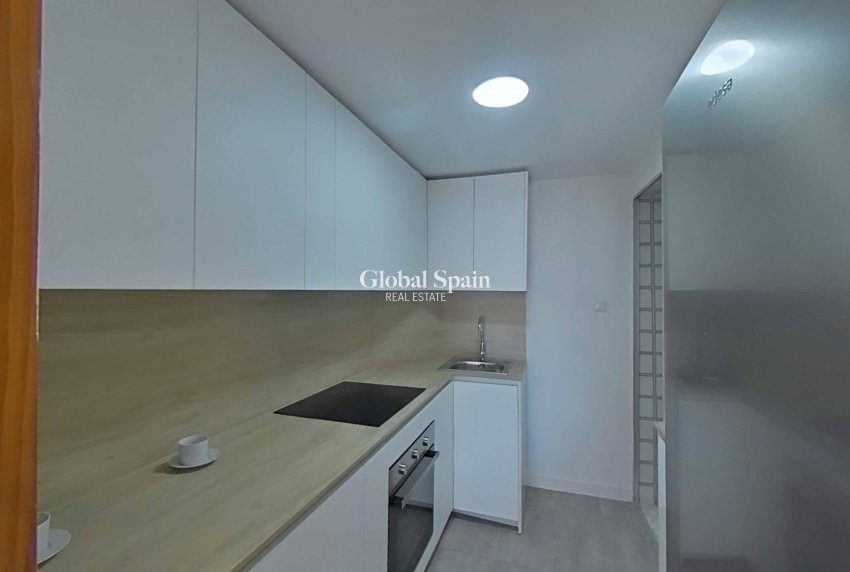 Wiederverkauf - WOHNUNG -
TORREVIEJA - La Mata pueblo