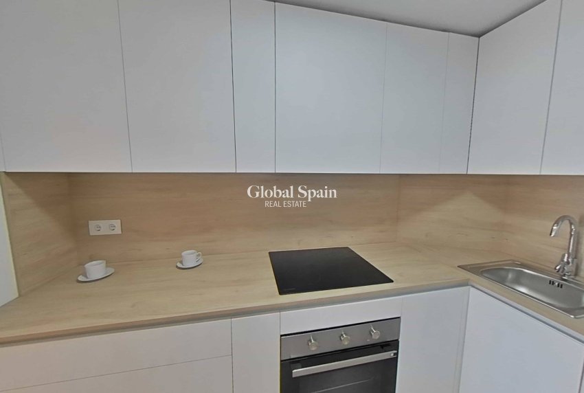 Wiederverkauf - WOHNUNG -
TORREVIEJA - La Mata pueblo